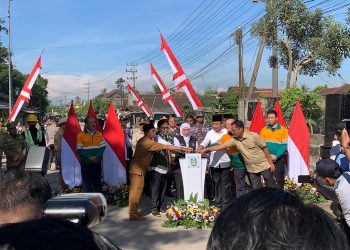 Gubernur Khofifah Indar Parawansa