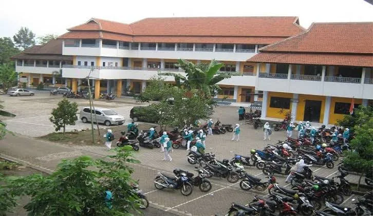 Universitas Terbaik di Banyuwangi