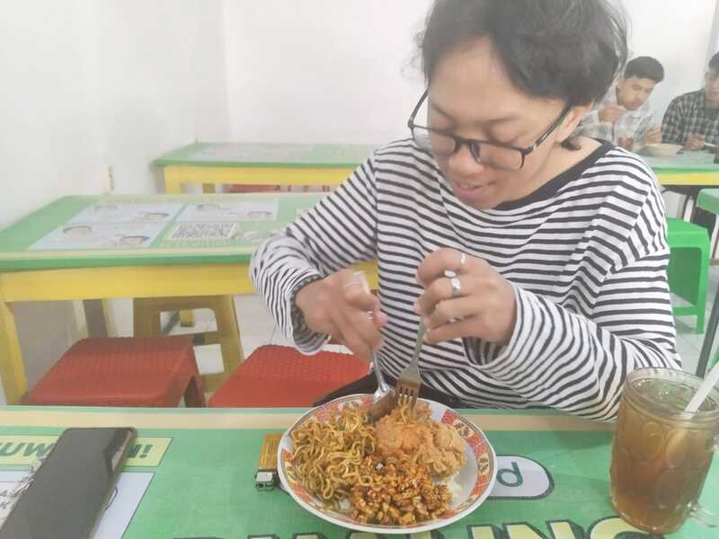 Warung Mahasiswa WAMA di Malang, Jujukan Mahasiswa Kulineran Murah dan Enak Dekat Kampus UM 6 Warung Mahasiswa murah di UM Malang.