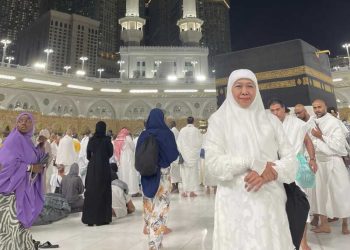 Pengalaman Gubernur Khofifah Ibadah Haji 2025: Tata Kelola Masjidilharam Luar Biasa! 1 Gubernur Khofifah.