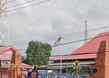 Stasiun Mojokerto.