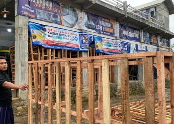 Pabrik Springbed di Pelosok Jember Raup Omzet Puluhan Juta Per Bulan, Pengusaha Muda Berdayakan Warga 7 Pabrik springbed di Jember.