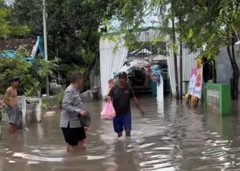 Banjir di Gayaman Mojokerto.