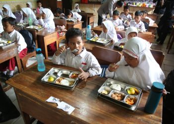 Makan Bergizi Gratis.