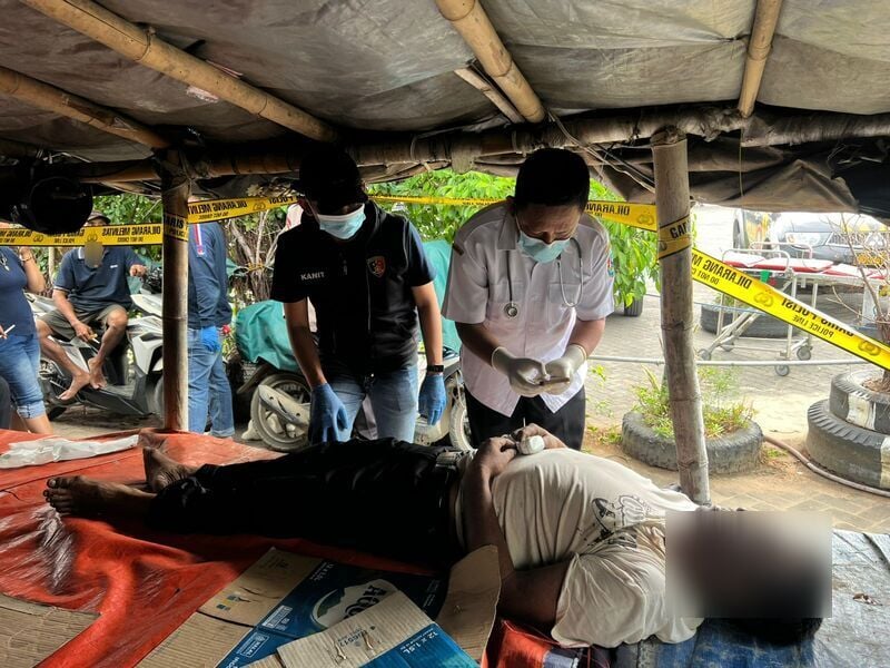 Usai Antar Muatan, Sopir Truk Asal Rembang Meninggal Mendadak di SPBU Tuban 1 Sopir truk.