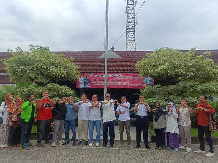 Buntut Demo Pengemudi Ojol, Kabupaten Jember Pionir Bentuk Aturan Berbasis Aplikasi Pertama di Indonesia 1 Demo pengemudi ojol.