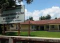 Guru di Sekolah Rakyat Mojokerto.
