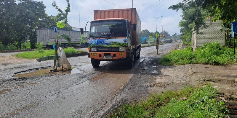 Anggaran Rp7 Miliar Siap Perbaiki Jalan Lingkar Tuban, Proyek Dibagi Dua Paket 1 Jalan Lingkar Tuban.