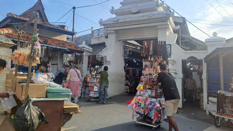 Pedagang Sunan Bonang Tuban.