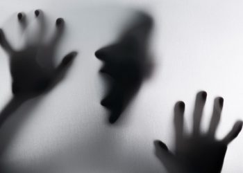 Aksi Brutal Pria Bersajam di Jember