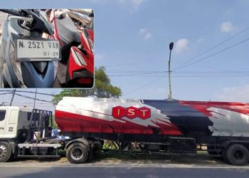 Sepeda Motor Tewas Tabrak Truk Tangki
