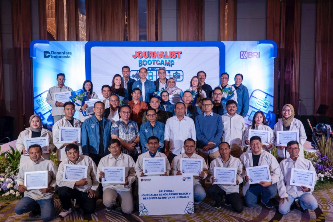 45 Jurnalis Dikukuhkan Penerima Beasiswa Program BRI Fellowship Journalism 2025, Ada Nama Jurnalis Tugu Media Grup 1 BRI Fellowship Journalism 2025