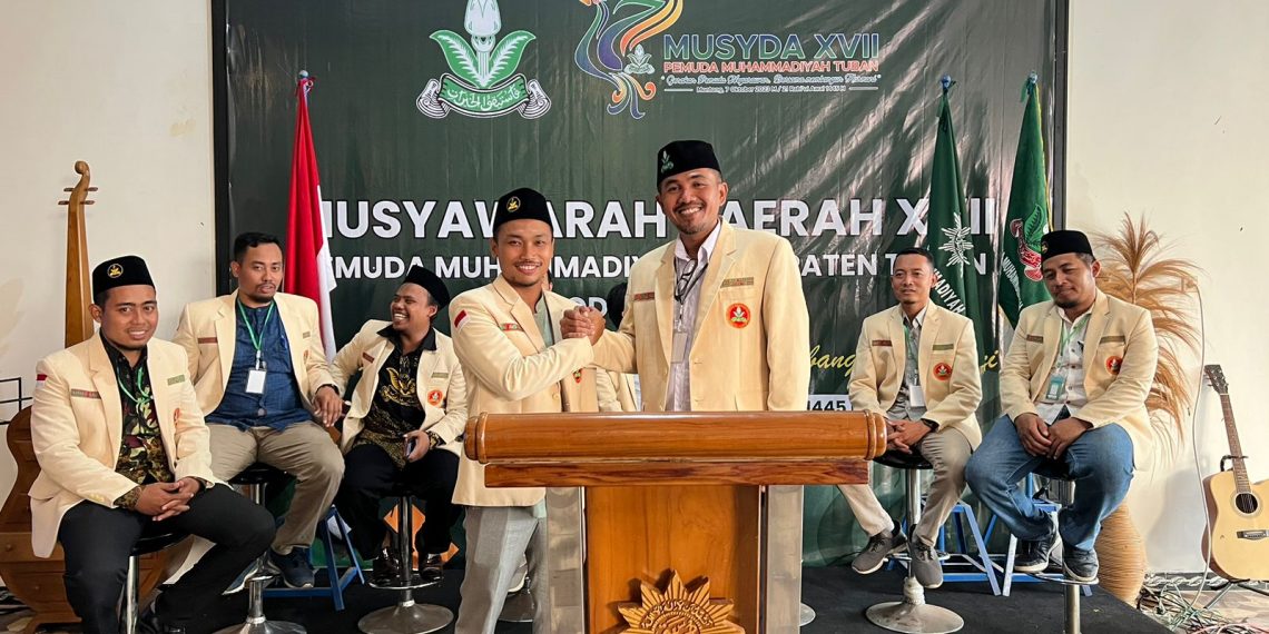 Gay Tuban 1