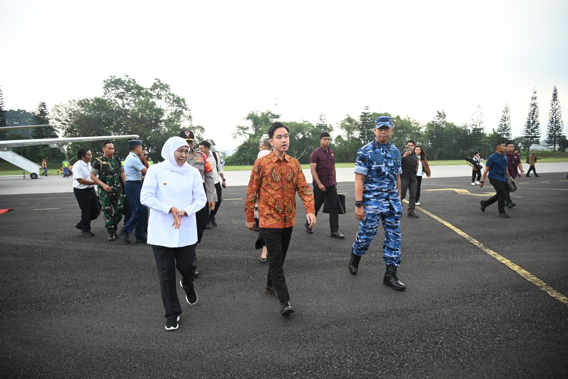 Suasana Penyambutan Wapres RI di Lanud Abd Saleh Malang 1 Wapres RI