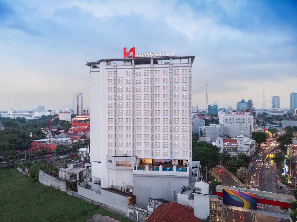 Tujuh Penginapan Terbaik Dekat Tunjungan Plaza Surabaya yang Nyaman dan Strategis 1 Dekat Tunjungan Plaza Surabaya
