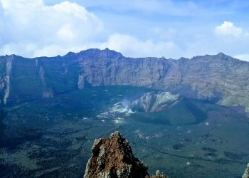 gunung di Jember