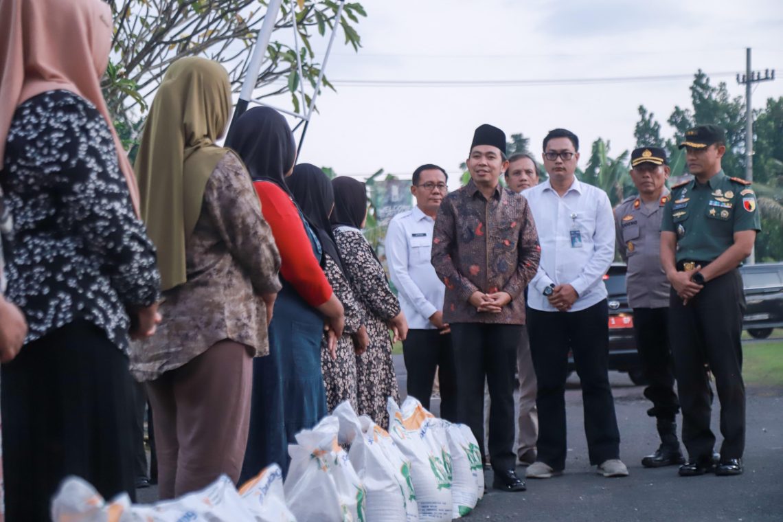 Pemkab Jember-Bulog Luncurkan Program Bantuan Beras Periode 2, Sasar 213 Ribu Keluarga 1 Program Bantuan Beras