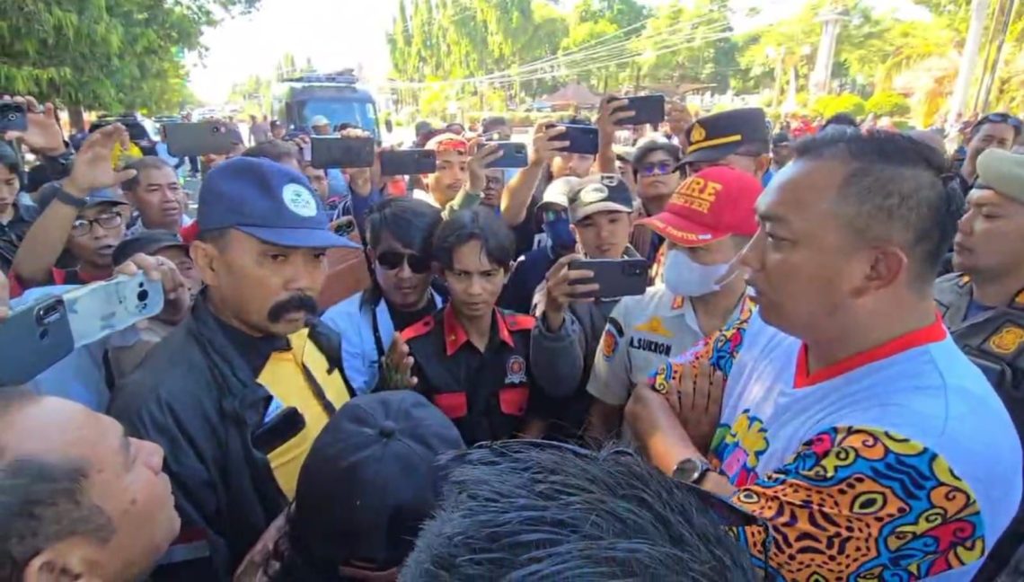 Bupati Mas Rio