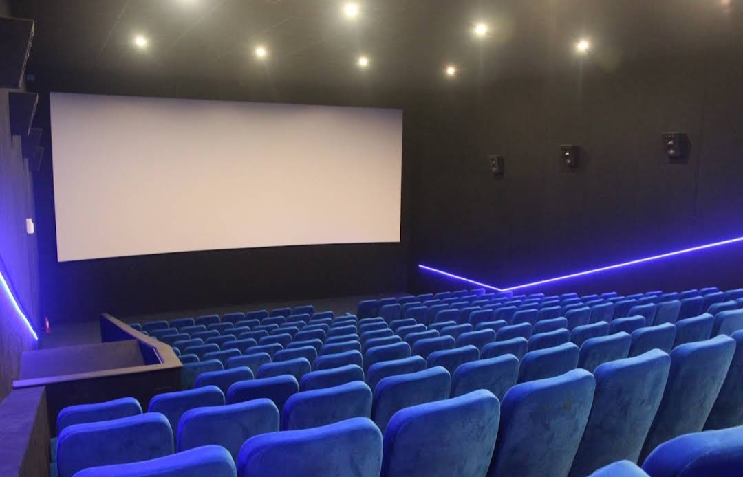 bioskop di gresik