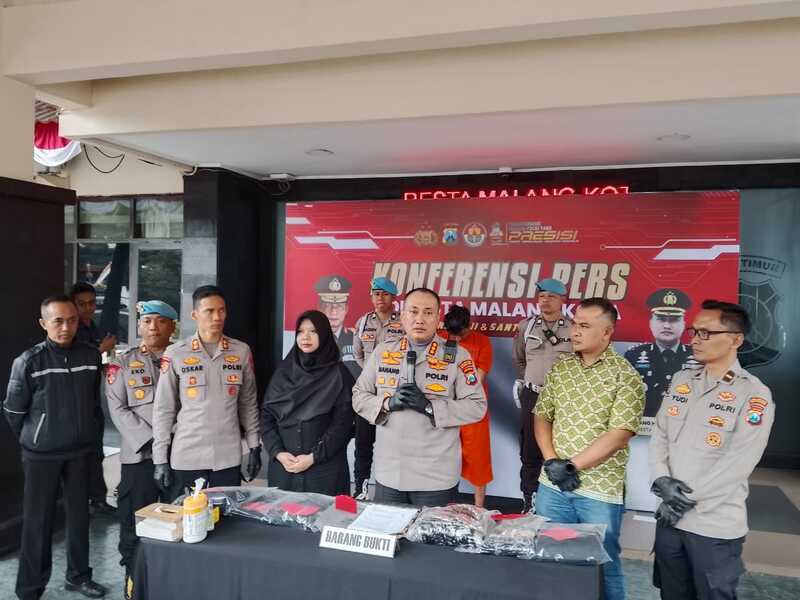 Konvoi Berujung Petaka, Ini Kronologi Pria Tusuk Pesilat di Malang hingga Tewas 2 Kronologi pria tusuk pesilat di Malang.