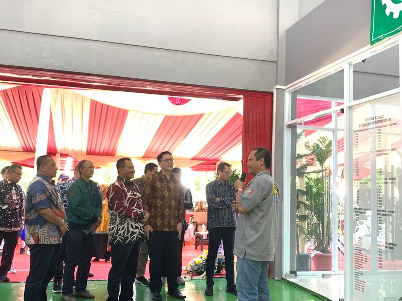 Diresmikan Dirjen Risbang, Tefa Auto Hub Polije Jadi Pusat Layanan dan Riset Kendaraan Listrik di Jember 3 Tefa Auto Hub Jember.