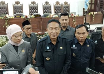 Toko miras di Malang.