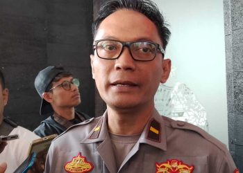 Pemilik toko miras di Malang.