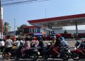 Distribusi BBM di Jember.