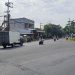 Perbaikan rel di Tuban.
