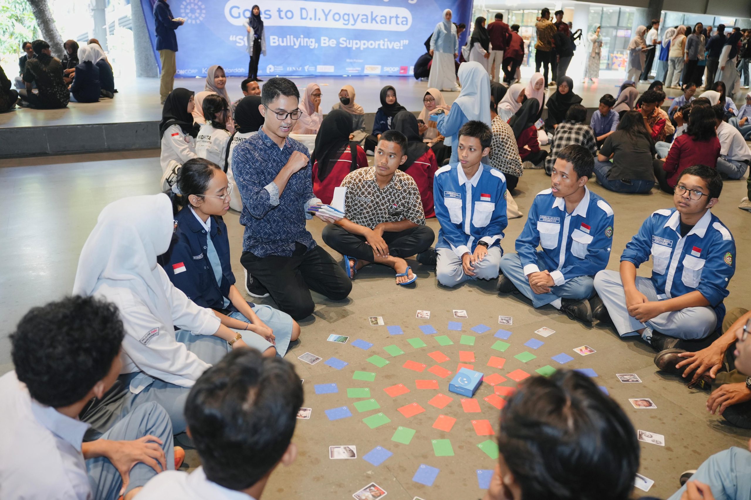 Dinas Pendidikan Menengah Kota Yogyakarta dan Buddy Pekerti® Latih 300 Guru dan Siswa Jadi Agen Antibullying 3 antibullying 1 scaled