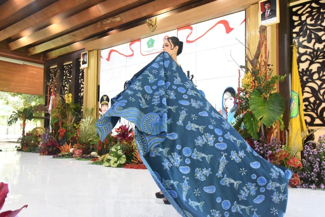 batik khas Sidoarjo