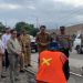 Gus Fawait Tambal Jalan Sementara Perlintasan KA Pecoro, Desak Perbaikan KAI dan Pihak Terkait