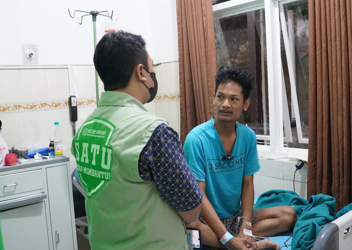 Rawat Inap Tanpa Batasan, Mahasiswa Jember Rasakan Nyata Manfaat JKN 2 jkn 1