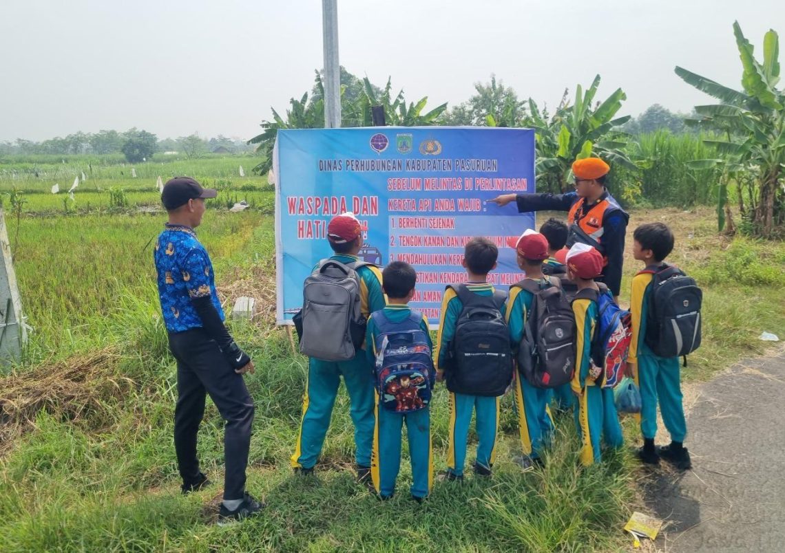 Jalur Rel Kereta Api