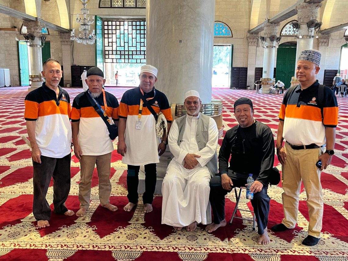 Ziarah Keliling 5 Masjid di Kompleks Baitul Maqdis, Bertemu Tentara Israel (7) 1 Baitul Maqdis