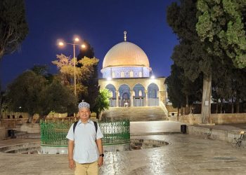 Salat Subuh di Masjid Al Aqsa