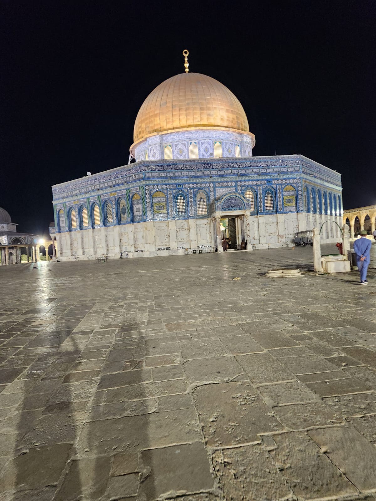 Syahdu Salat Subuh di Masjid Al Aqsa yang Menggetarkan Iman (8) 2 Salat Subuh di Masjid Al Aqsa