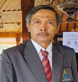Menulis Biografi: Strategi Budaya Literasi untuk Mewariskan Multinilai 8 menulis biografi