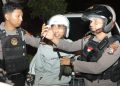 tiga pemuda pembawa sabu