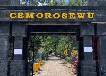 Gunung Lawu via Cemoro Sewu