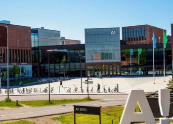 Kampus Terbaik di Finlandia
