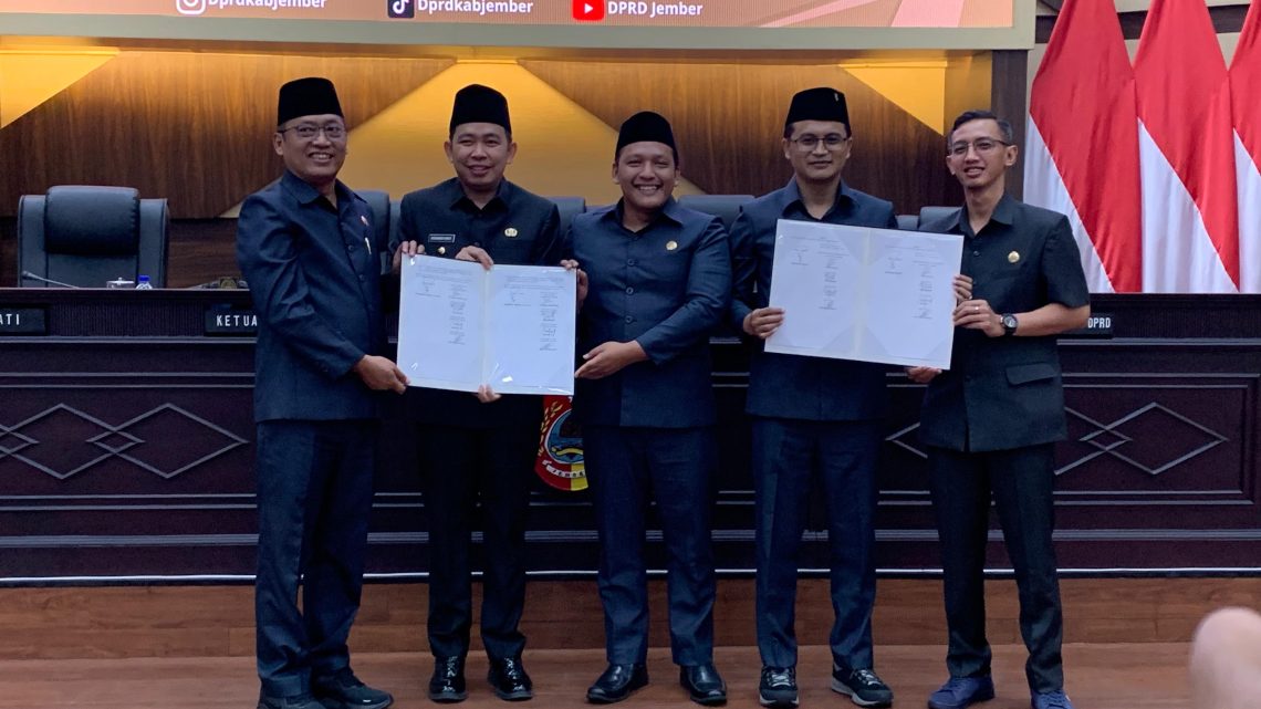 13 Kali Ketidakhadiran Wabup Djoko Susanto di Rapat Paripurna DPRD Jember Jadi Sorotan 1 Ketidakhadiran Wakil Bupati Djoko Susanto di Rapat Paripurna IV DPRD Jember jadi sorotan fraksi. (Foto: Diki Febrianto)