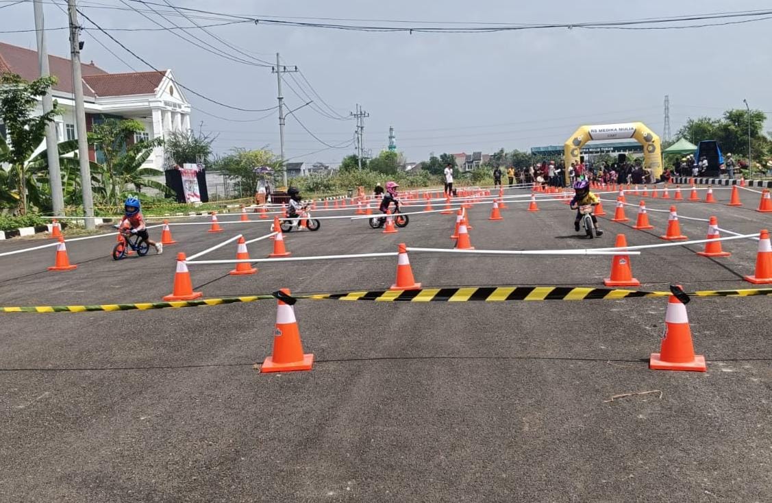 Anak-anak Tuban Tunjukkan Mental Juara di Fun Race Push Bike HUT Ke-80 RI 2 Fun Push Bike