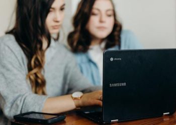 Sejumlah Kepala Sekolah di Mojokerto Dipanggil Kejari Gegara Chromebook
