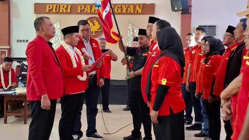 Utamakan Kesejahteraan Buruh, Wabup Dorong Sinergi Pengurus Soksi Kabupaten Malang 2025-2030 1 Pengurus Soksi Kabupaten Malang.