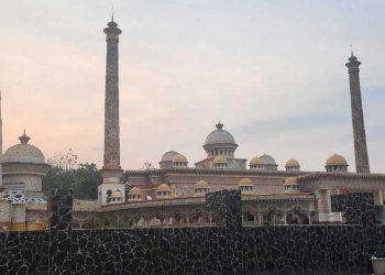 Masjid An Nahda.