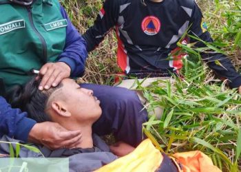 Pendaki Sidoarjo Hilang Misterius Ditemukan Selamat di Lereng Sabana, Survivor Alami Patah Kaki 1 Pendaki Sidoarjo.