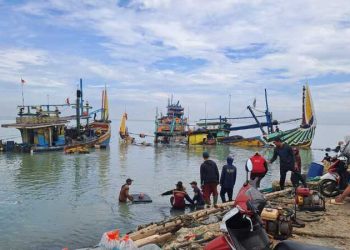 Nelayan Tuban.
