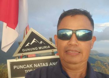 Puncak Natas Angin.