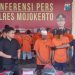COD Motor Bekas di Mojokerto Pakai Uang Mainan, Pria Sidoarjo Dibekuk Polisi 8 Motor bekas di Mojokerto.